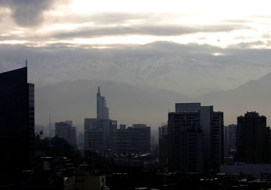 ¿Por qué no llueve en Santiago?