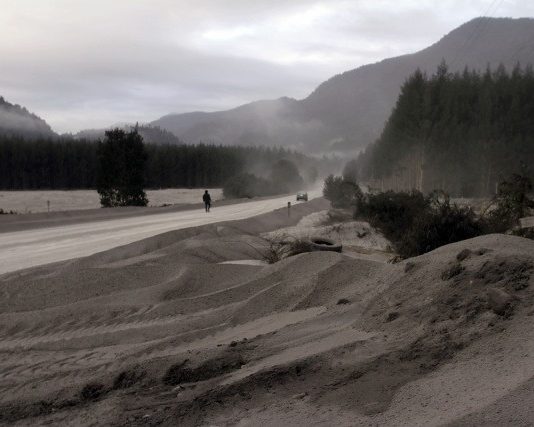 Calbuco disparó 210 millones de metros cúbicos de cenizas (Diario Concepción)