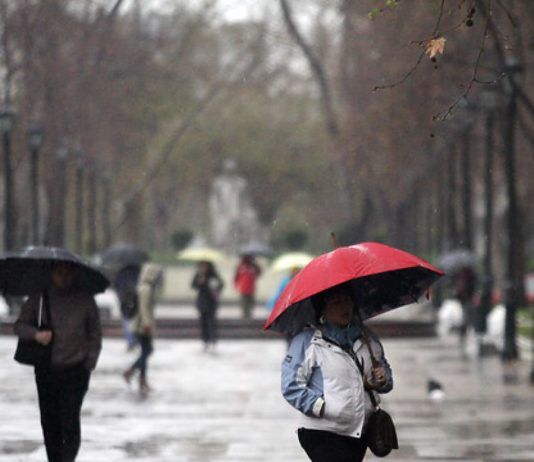 Copiapó bajo el agua: se inundaron el hospital y el mall (LUN)
