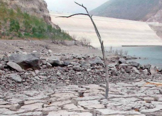 Los efectos del cambio climático y las estrellas de neutrones son los aciertos del año de la ciencia chilena (El Mercurio)