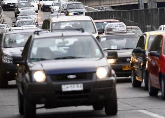 Las dudas que plantea el nuevo plan de restricción vehicular (La Hora)