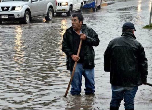 Luego de las lluvias, Santiago podría registrar las temperaturas más bajas en lo que va del año (El Mercurio)