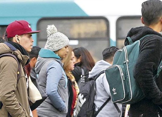 Pronostican nieve el fin de semana en la zona centro-sur (La Tercera)