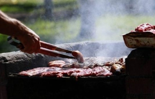 «Efecto asado» enciende antesala de la Copa América: alertan por impacto en la contaminación (El Mercurio)