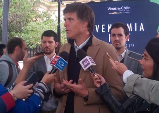 Industria del vino chileno se enfrenta al reto del cambio climático (América Economía)