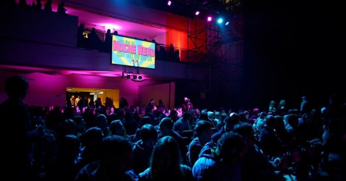 noche-nerd-1_816x428