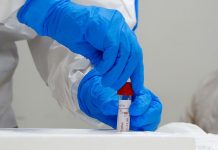 Más de 1.600 científicos de Chile firman carta pidiendo cuarentena nacional por coronavirus (La Tercera)