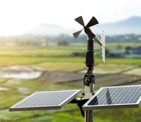 U. de Chile propone avanzar hacia un modelo socioeconómico equitativo y respetuoso con el medioambiente sustentado en el conocimiento (Noticias U. de Chile)