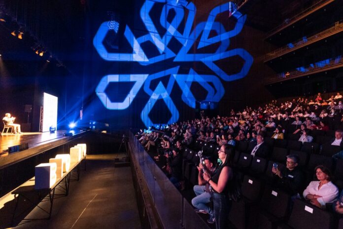 Congreso-futuro-en-Teatro-Biobio-11-1024x683