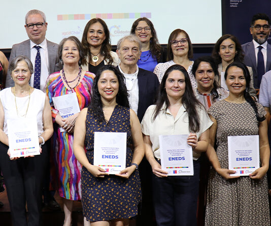 Chile presenta su Estrategia Nacional de Educación para el Desarrollo Sostenible (AGCID)
